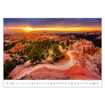 Via, képes falinaptár 2026