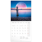 The Moon, képes lemeznaptár 2026